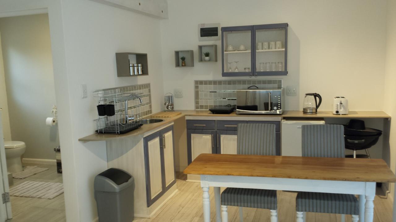 Апартаменты 29 Carissa Street Сомерсет-Уэст Экстерьер фото